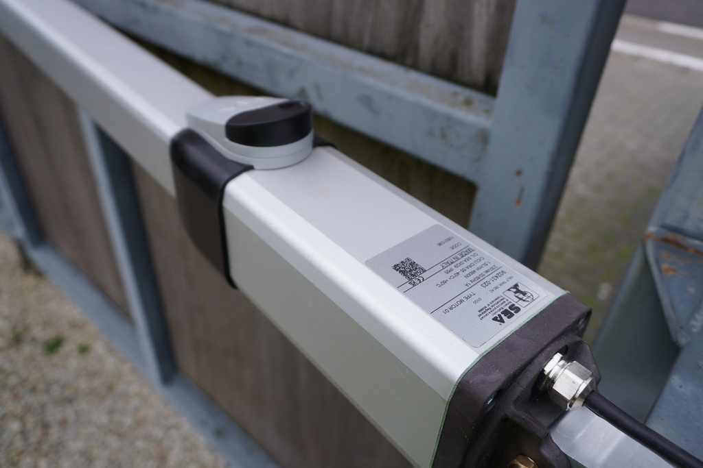 HALF TANK 390 AC BRUSHLESS 36V met absolute encoder